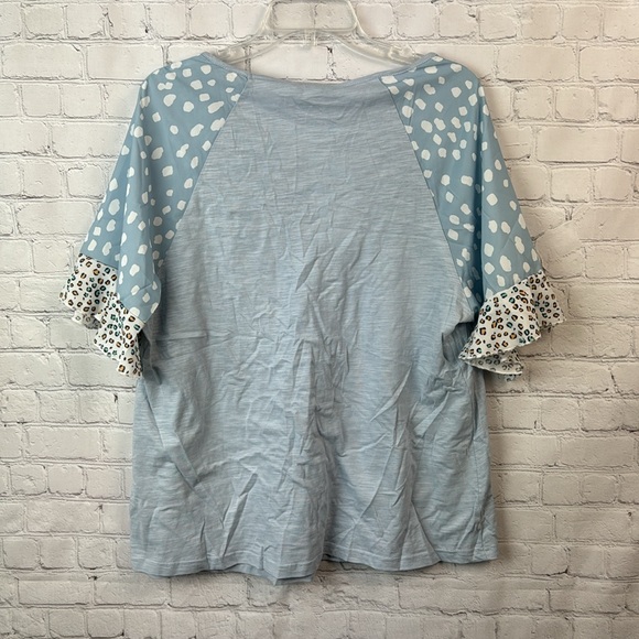 BloomChic Blue Leopard Contrast Ruffle Trim Raglan Sleeve T-Shirt Size L… - Picture 6 of 6